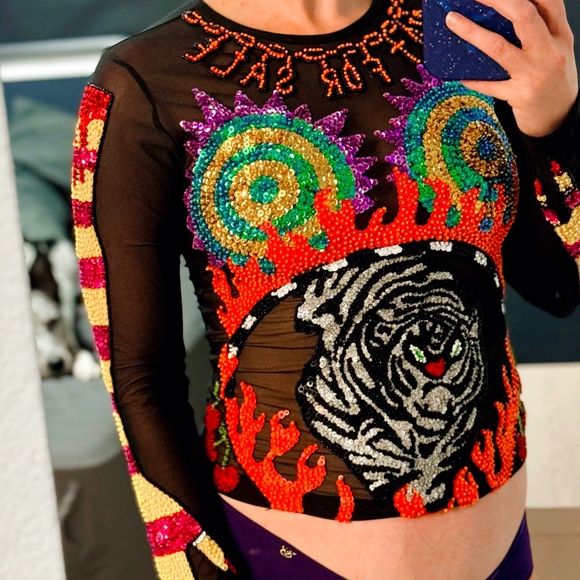 Discount Universe - Picture 1 of 7